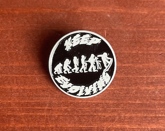 Snowboard Evolution Pin