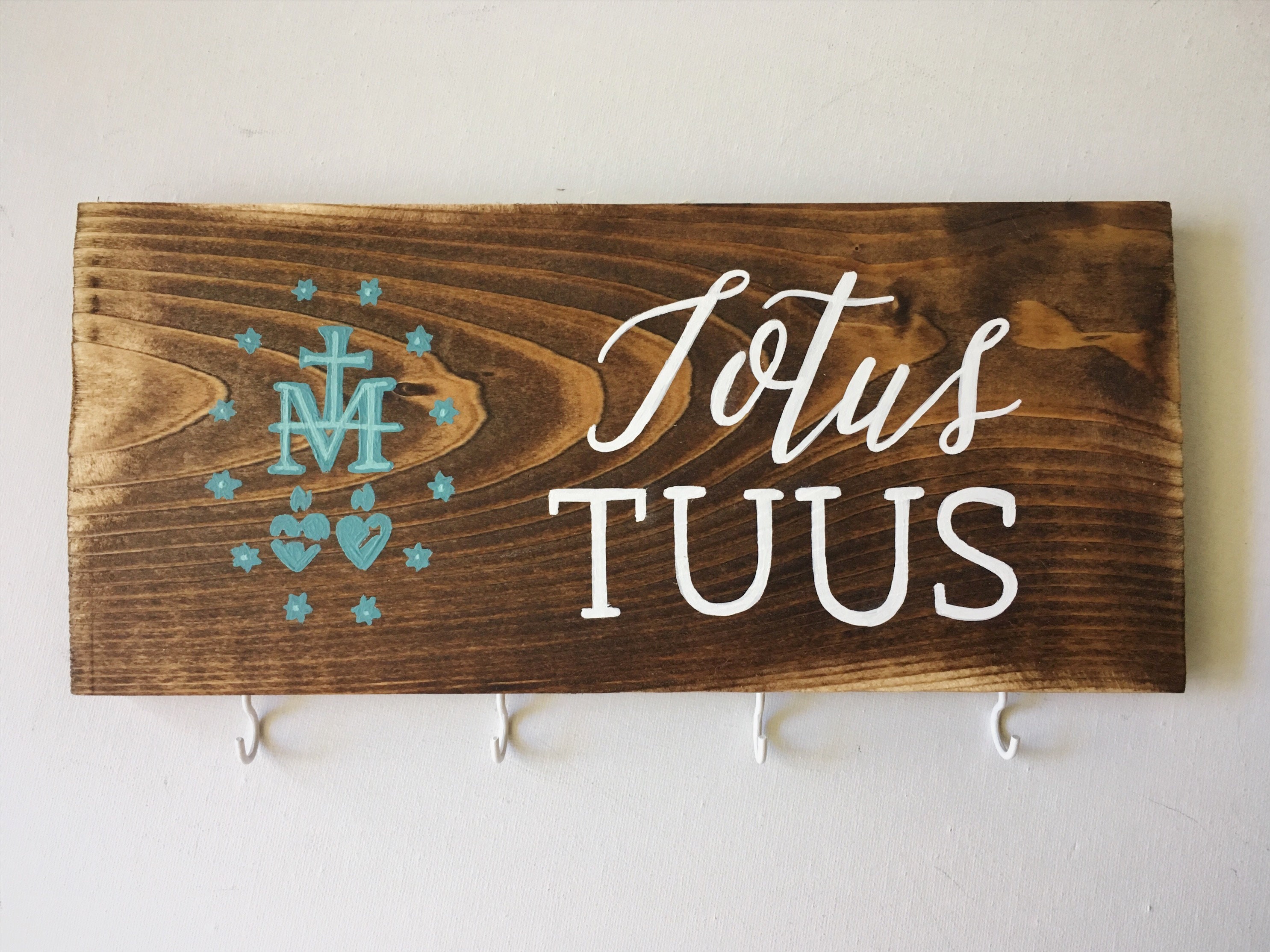 Totus Tuus Wood Sign Rosary hanger, hand-painted, home decor, prayer wall, gifts for her, wood sign decor, painted wood