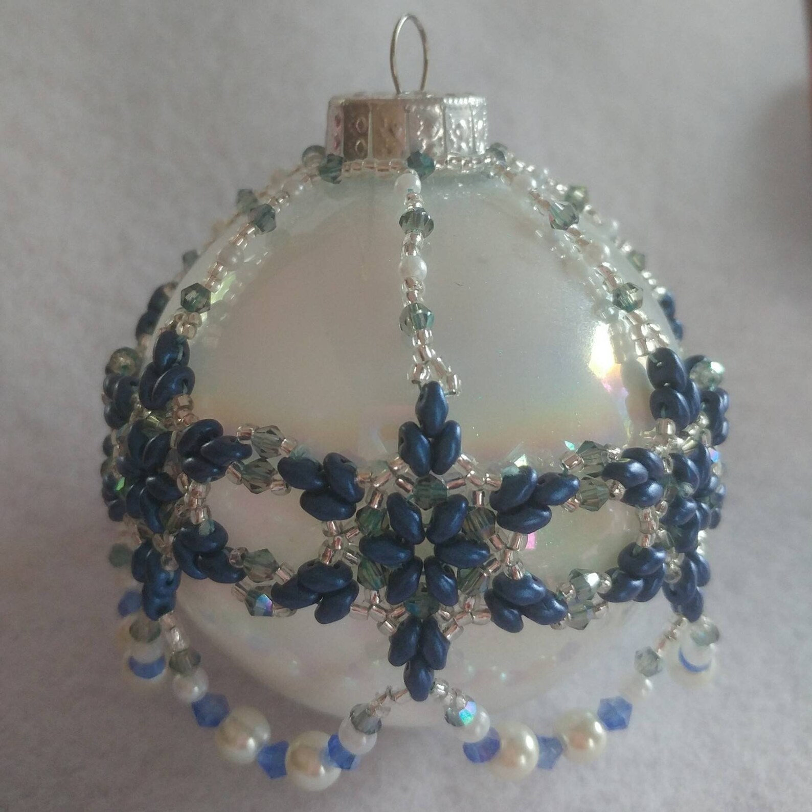 Beaded christmas balls