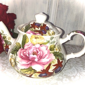 Sadler Teapot Vintage Pink Cabbage Roses Vintage England Made
