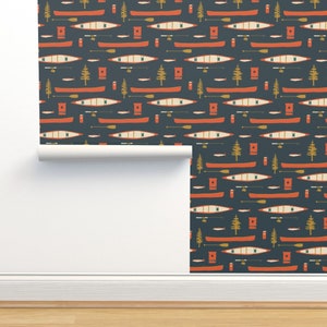 Rustiek vliesbehang Lake Life Camping Woodland Nature - Lake Canoes And Oars van coitcreative Wallpaper Double Roll van Spoonflower afbeelding 1