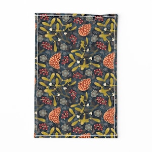 Winter Flora Tea Towel - Meet Me Under The Mistletoe by heidi-abeline - Christmas Mistletoe Linen Cotton Canvas Tea Towel by Spoonflower