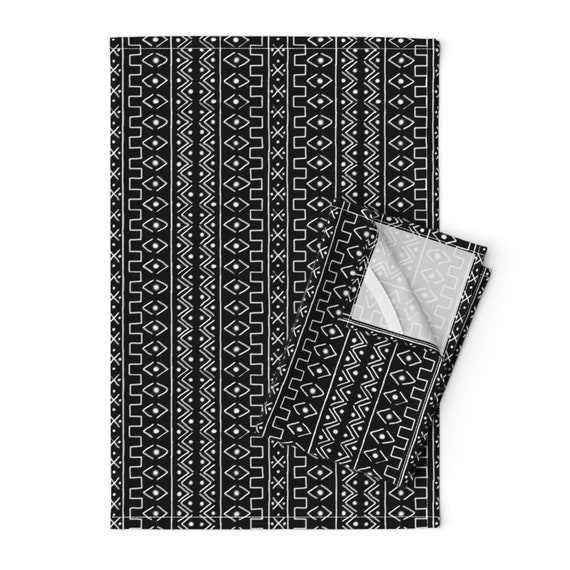 Chinoiserie Classic Black And White Linen Cotton Tea Towels by Roostery Set of 2 