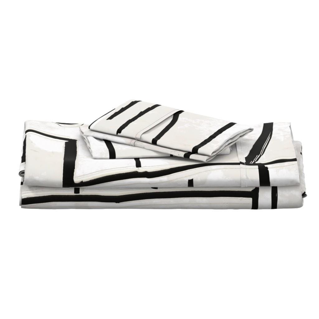 Abstract Sheet Set Urban Abstract Sheets - Graffiti by Etienne - Beige Black Cream White ...