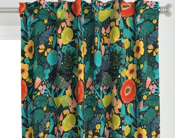 Panel de cortina bohemio - Pájaro, pavo real, flores de la selva, hojas de palmera turquesa - Panel de cortina personalizado - Boho Bop de Cynthiafrenette