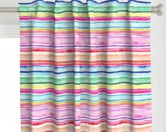 Panneau de rideau à rayures aquarelle - Rayures colorées par ninola-design - Panneau de rideau personnalisé estival coloré et moderne bohème moderne par Spoonflower