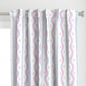 Pannello per tenda a strisce rosa - Blu ceruleo e bacche di danika_herrick - Pannello per tenda a strisce acquerello personalizzato di Spoonflower