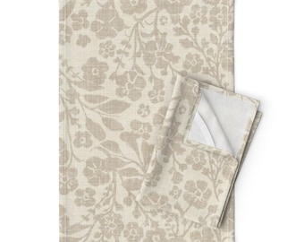 Juego de 2 paños de cocina de estilo campestre francés - Beige neutro, flores botánicas, lino y algodón - Cottage Floral de pamela_griffin_studio