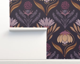 Papel de Parede Dramático Floral Escuro Sem Cola, Escala XL, Estilo Gótico Caprichoso - Flores Enigmáticas por aia_ueno, Rolo Duplo de Papel de Parede da Spoonflower