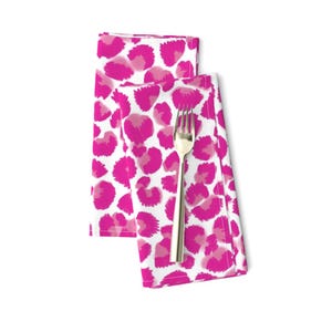 Pink Cheetah Dinner Napkins (Set of 2) - Pink Leopard Print  by threadtails -  Leopard Print Animal Print Cloth Napkins by Spoonflower
