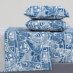 Küsten Bettwäsche - Leben am Meer Blau von scrummy - Seekarte Meer Segeln Angeln Blau Baumwollsatin Bettwäsche Set Bettwäsche von Spoonflower