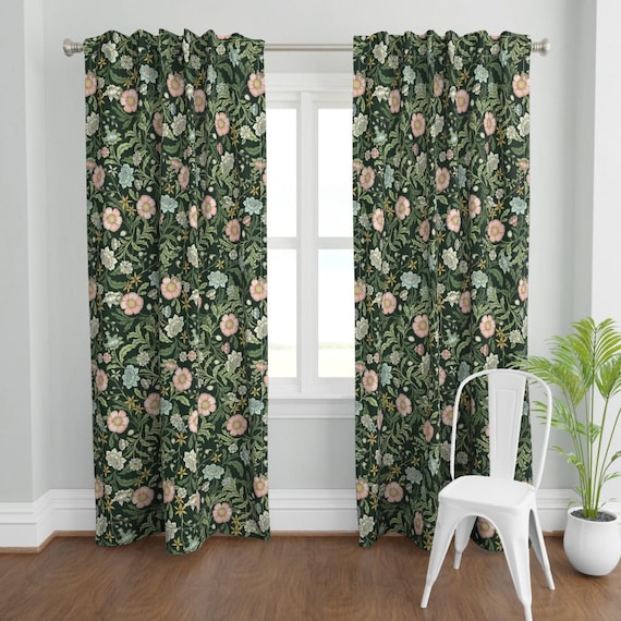 Dekorativer Vorhang Panel - Grüner Vorhang mit Ranken - Florales Laubwerk by bloomerydecor