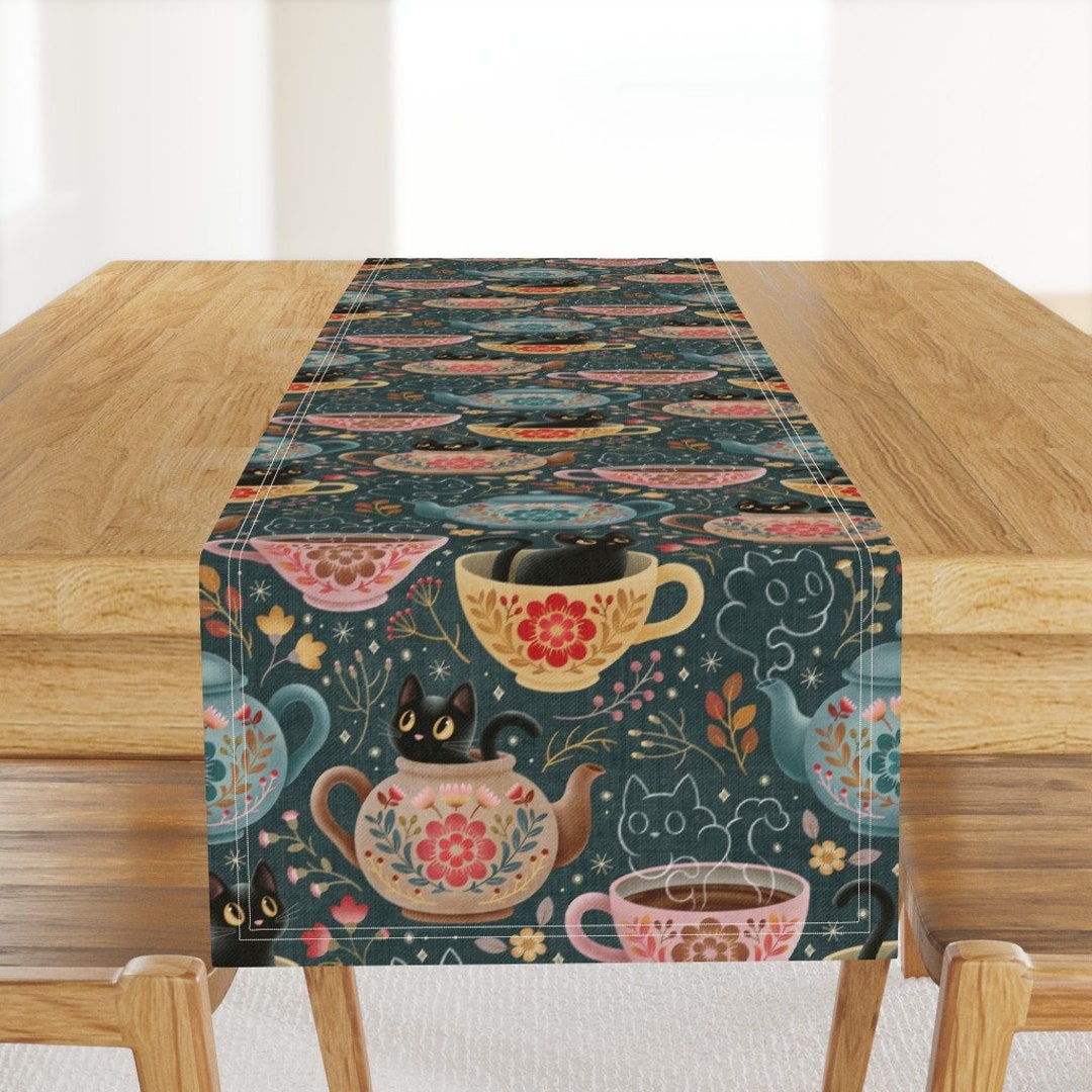 Whimsical Cat Print Table Runner for Home Decor