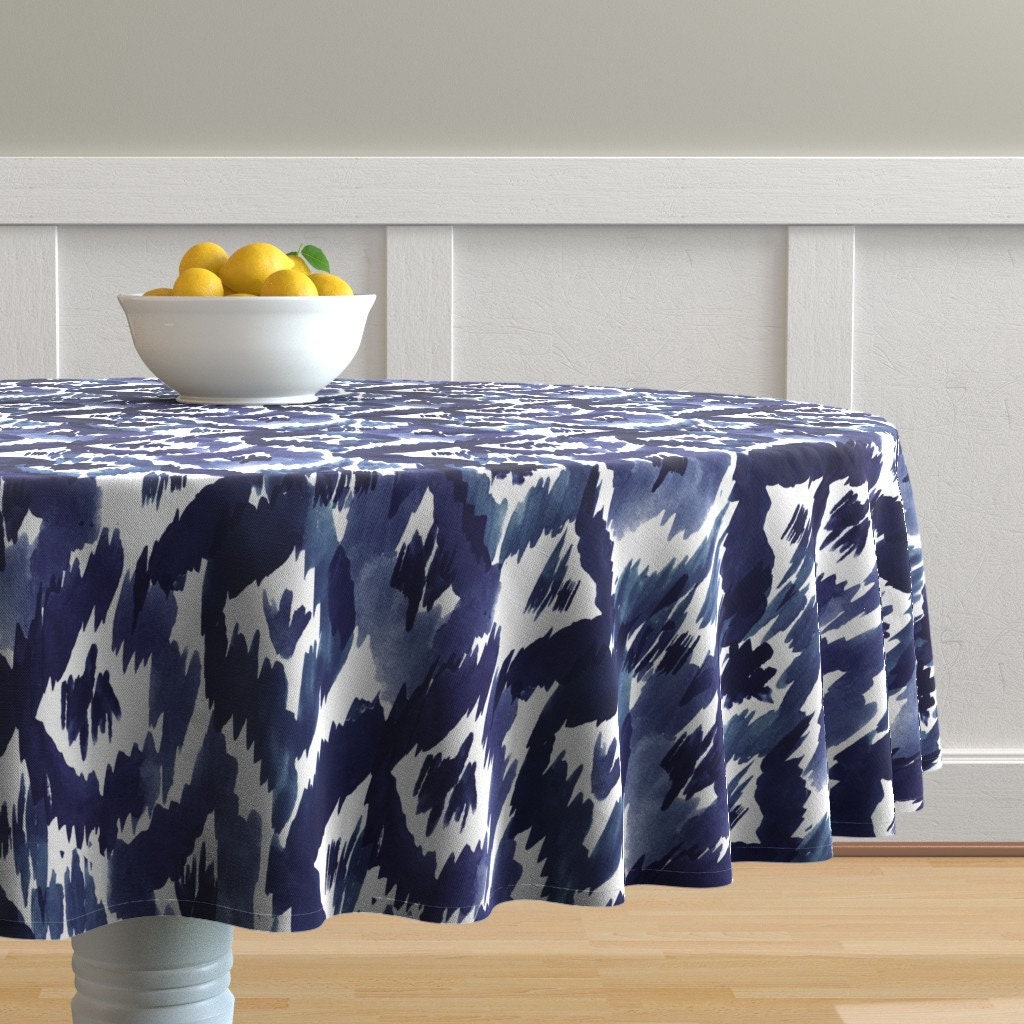 Round Tablecloth Wildflowers Blue And White Roses Blue And White Cotton Sateen Round Tablecloth Wildflowers Blue And White Roses Blue And White Cotton Sateen