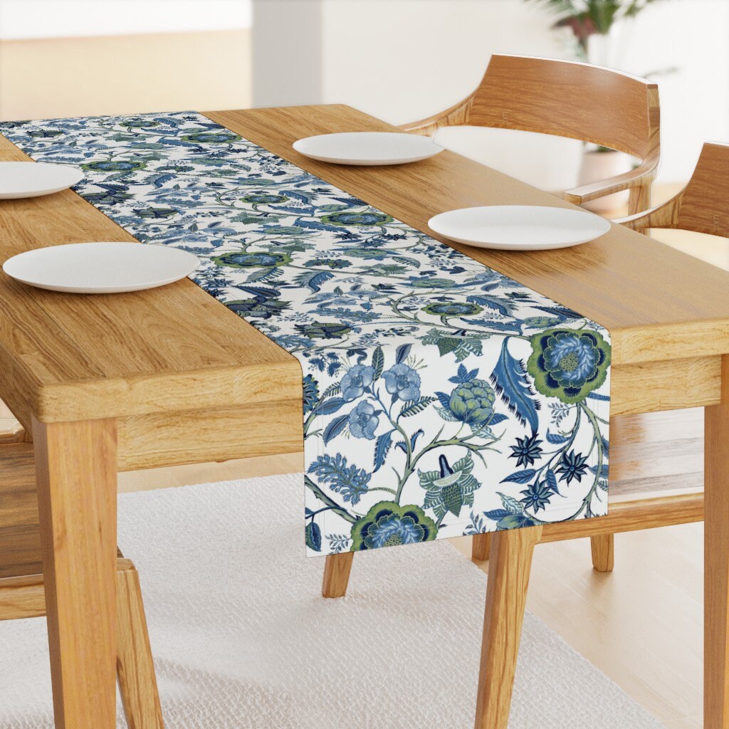 Blue Chintz Floral Table Runner - Retro 1970s Blue White Chinoiserie ...