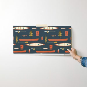 Rustiek vliesbehang Lake Life Camping Woodland Nature - Lake Canoes And Oars van coitcreative Wallpaper Double Roll van Spoonflower afbeelding 10