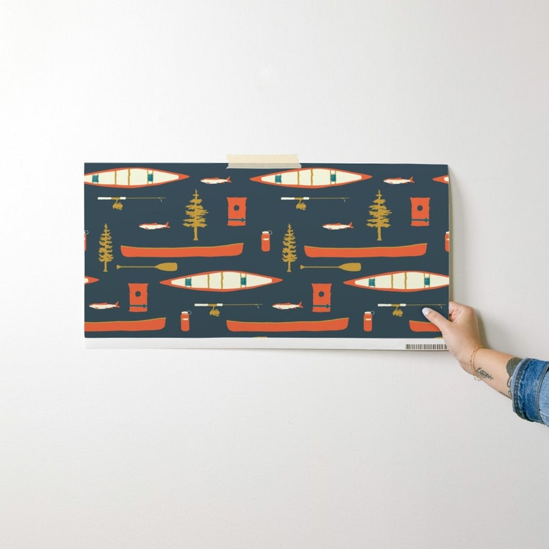 Rustiek vliesbehang Lake Life Camping Woodland Nature - Lake Canoes And Oars van coitcreative Wallpaper Double Roll van Spoonflower afbeelding 10