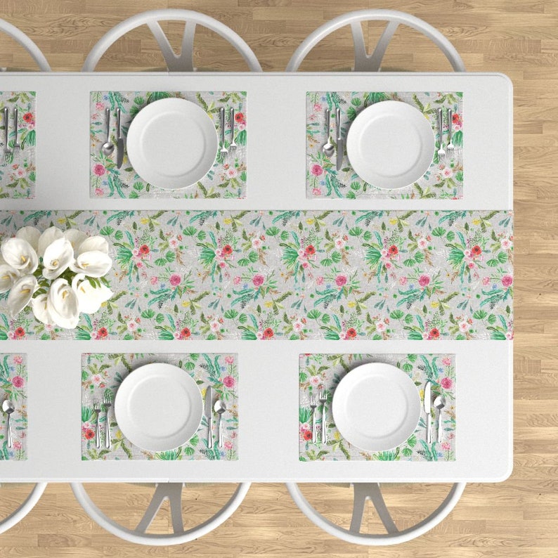 by nouveau/_bohemian Set of 4 Garden Cloth Placemats by Spoonflower grey Floral Placemats - Jungle Bloom