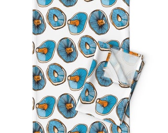 Woodland Mushroom Theedoeken (Set van 2) - Mushroom Caps van kendrashedenhelm - Blauw Oranje Psychedelische Linnen Katoenen Theedoeken van Spoonflower