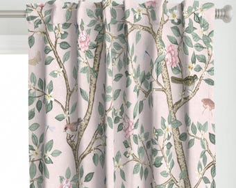 Panel de cortina estilo chinoiserie - Panel de cortina personalizado con diseño floral vintage en rosa y jardín botánico Bloom - Jardín de Elsie en rosa pálido de danika_herrick -