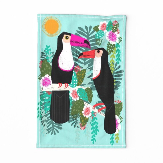 Tropisches Geschirrtuch - Tukane von andrea_lauren - Vogel Floral Tukan Süßes Tier Illustration Leinen Baumwolle Geschirrtuch von Spoonflower