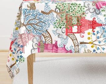 Pagode Wald Tischdecke - Party Leoparden Blau von danika_herrick - Chinoiserie Leoparden Helle Bäume Baumwollsatin Tischdecke von Spoonflower