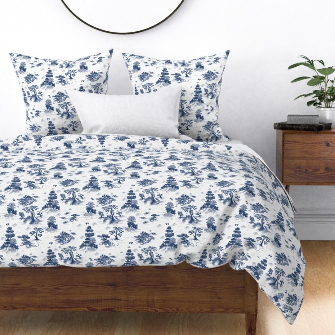 Buy Chinoiserie Duvet Cover Willow Toile by Juliamonroe Online in India -  Etsy