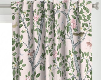 Panel de cortina Peony Chinoiserie - Rosa pálido Grandmillennial Panel de cortina personalizado de jardín a gran escala - Jardín rosa pálido por danika_herrick -