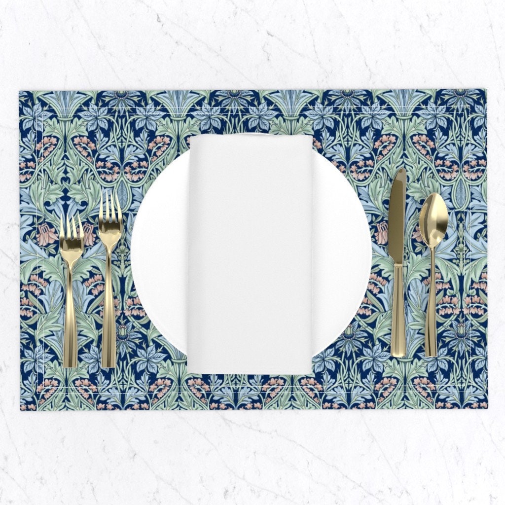 Dozen Melrose Damask Placemats