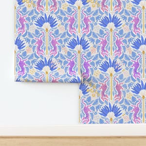 Bunte Jungle Katzen Tapete für Doppelrolle von Spoonflower - Tropische Tiger von kittenlane