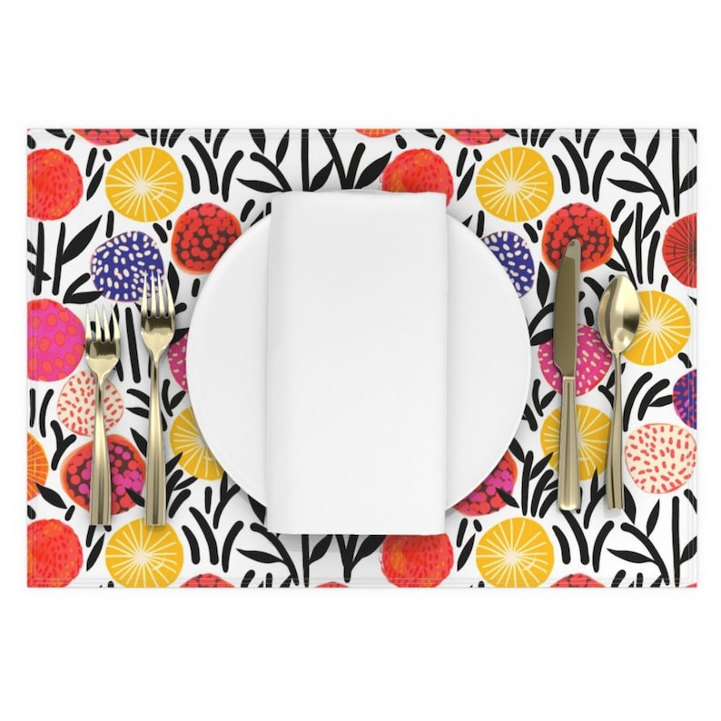Mod Floral Placemats Set of 2 Bold Blooms On White by