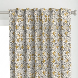 Gordijnpaneel met botanische bloemen - mosterdgrijze gouden Spaanse tegel faux vintage op maat gemaakt gordijnpaneel - Lady Kari van holli_zollinger