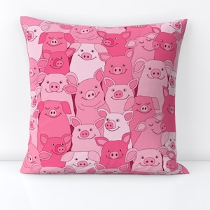 Almohada decorativa con cerditos bonitos - Cerditos rosados de cressida_carr - Almohada decorativa cuadrada con dibujos animados de animales de granja para niños de Spoonflower