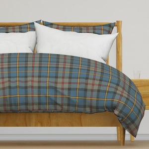 MacLeod (of Lewis) Crest Black Bedding Set main image 1
