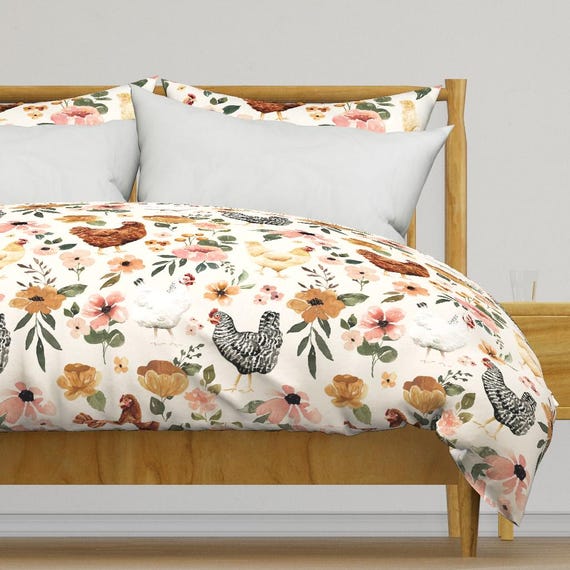Bauernhaus Bettwäsche - Aquarell Huhn Blumen von cateandrainn - Gemalte Hennen Hühner Bauernhof Tiere Baumwollsatin Bettbezug ODER Kissenbezüge