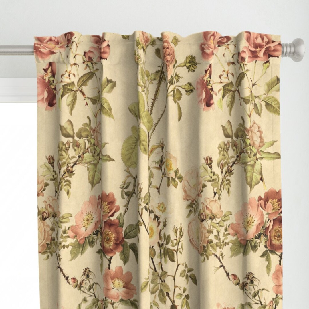 ヴィンテージボタニカルカーテンパネル - チンツ風 昔ながらの花柄