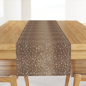 Deer Spots Cotton Sateen Table Runner – Fawn Animal Print