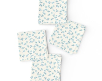 Servilletas de cóctel estilo cottagecore (juego de 4) - Coastal Daisy Cream Xs de kim_morrow - Servilletas de tela Coquette Ditsy Floral Garden de Spoonflower