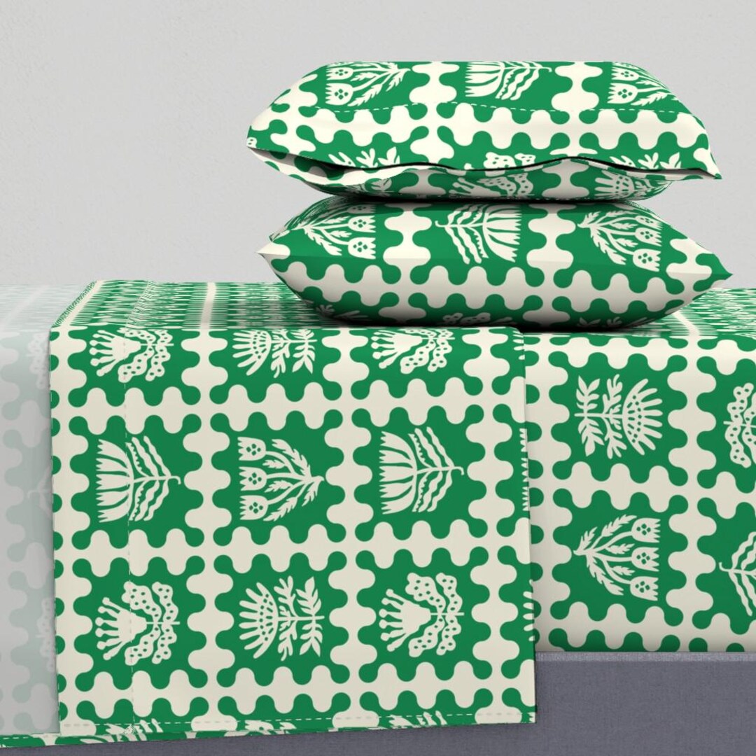 Folk Art Sheets - Maya Folkflower Green by Holli_zollinger - Scandi ...