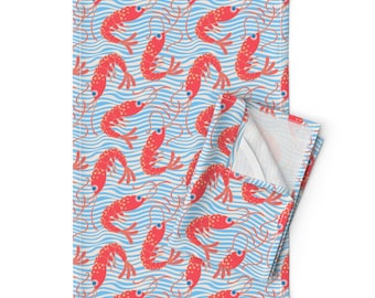 Rote Garnelen-Geschirrtücher (2er-Set) – Summer Shrimp von unblinkstudio-by-jackietahara – nautisch gestreifte Leinen-Baumwoll-Geschirrtücher von Spoonflower