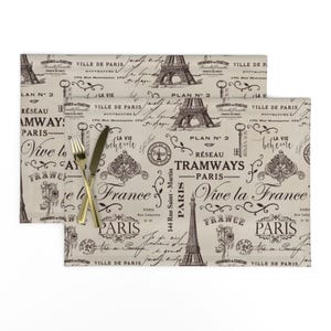 Placemats Vintage Franceses (Conjunto de 2) - Paris Ephemera por andrea_haase_design - Placemats de Tecido com Caligrafia da Torre Eiffel da França por Spoonflower