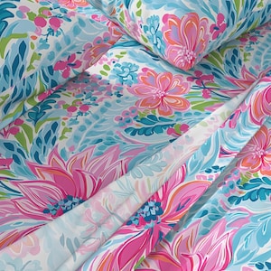 Bold Pink Floral Sheets - Pink Bouquet by Cherylgrahamdesigns - Palm ...