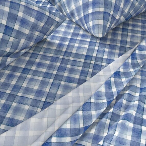 Blau karierte Bettwäsche - Aquarell Blau kariert von olgersart - Traditionelles Karo Aquarell Tartan Baumwollsatin Bettwäsche Set von Spoonflower