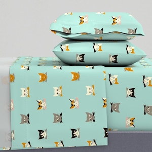 Cats Sheets - Vintage Kitties by mintgreensewingmachine - Retro Look Mid Century Cat Faces Cotton Sateen Sheet Set Bedding by Spoonflower