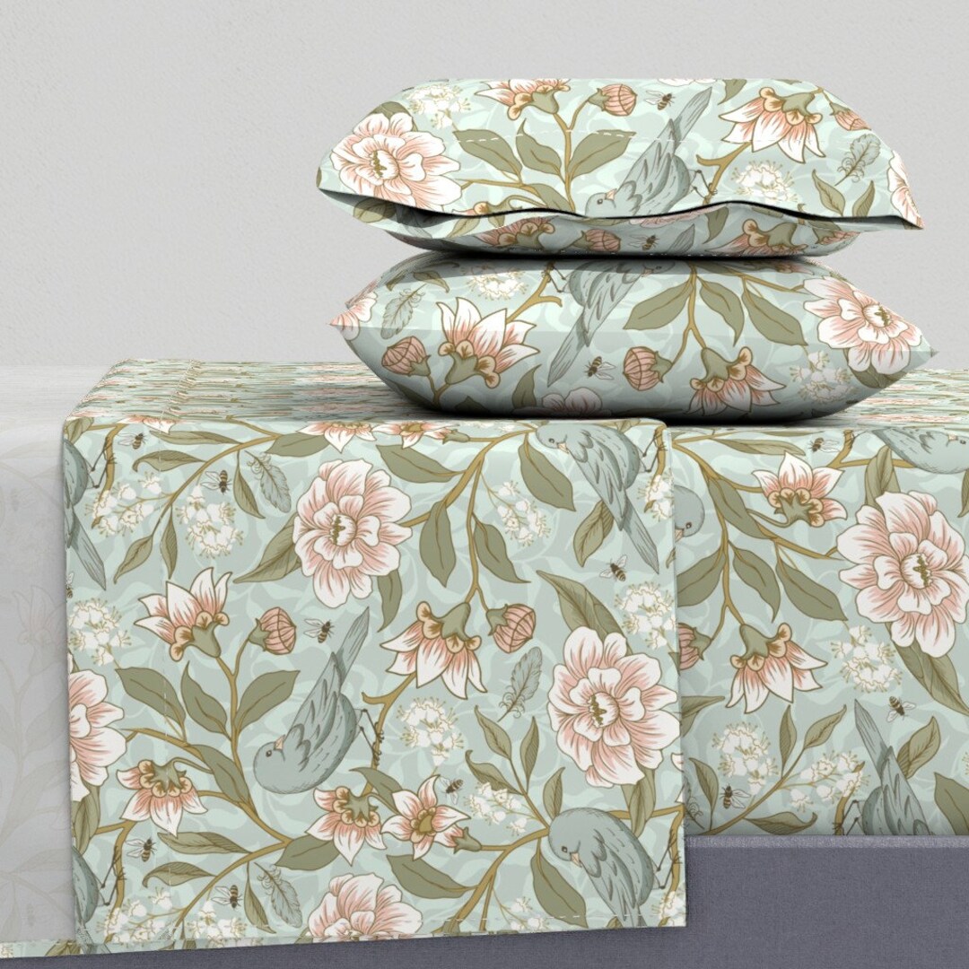 Vintage Flower Sheets Victorian Floral by Fernlesliestudio William