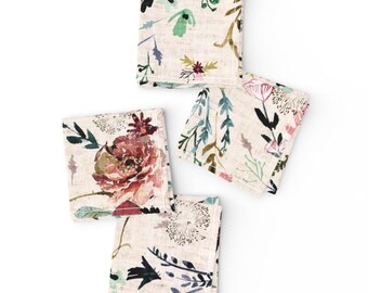 Servilletas de cóctel con motivos florales románticos (juego de 4) - Fable Floral Blush de nouveau_bohemian - Servilletas de tela con aspecto botánico de Spoonflower