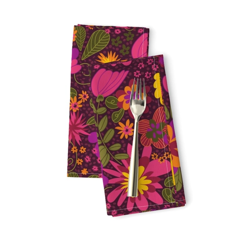 Set of 2 Retro Flower Garden Magenta Wildflowers Cloth Napkins by Spoonflower 1960s Floral Dinner Napkins - Floral Mod by jenflorentine