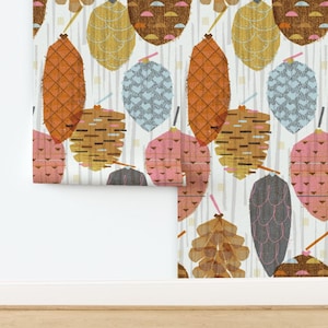 Carta da parati non preincollata con pigne giganti, motivo botanico autunnale di grandi dimensioni, stile Mid-Century - Retro Mod Pinecones di friztin, carta da parati di Spoonflower