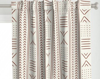 Pannello per tenda in tessuto di fango color ruggine - Pannello per tenda personalizzato in stile fattoria moderno con strisce geometriche e ispirazione tribale - Tessuto di fango color ruggine di littlearrowdecor -