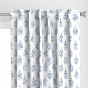 Painel de cortina floral Paisley - Paisley azul lágrima por danika_herrick - Painel de cortina personalizado Boho aquarela azul marinho por Spoonflower